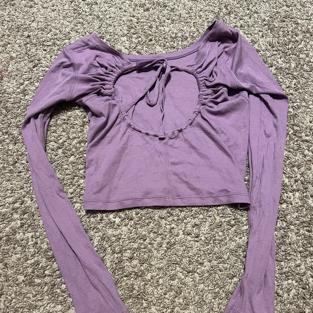 Lululemon top - Picture 3 of 4